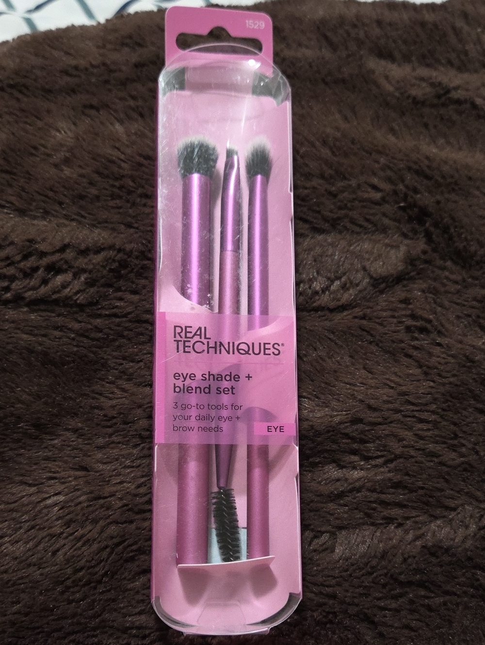 Real Techniques Metallic Pink Eye Shade & Blend Brush Trio